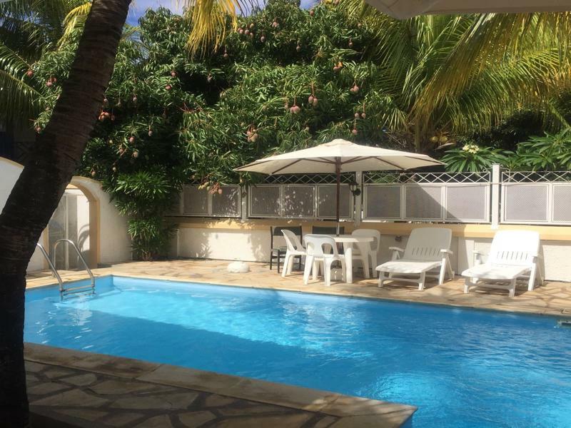 Rayan Tourist Villa Flic en Flac Экстерьер фото
